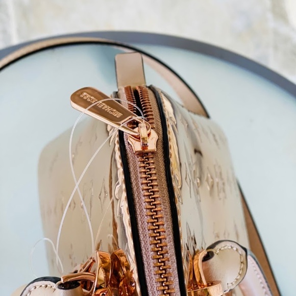 NWT MICHAEL KORS LARGE DOME EMMY SIG SATCHEL - Picture 7 of 8